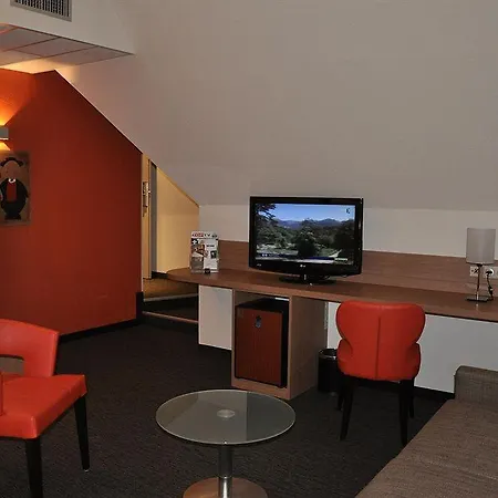 Kyriad Strasbourg Hotel 3*