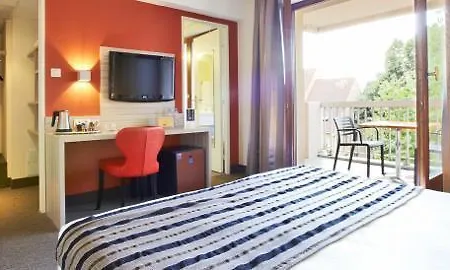 Kyriad Strasbourg Hotel Lingolsheim