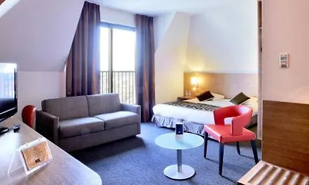 מלון Kyriad Strasbourg לינגולשהים