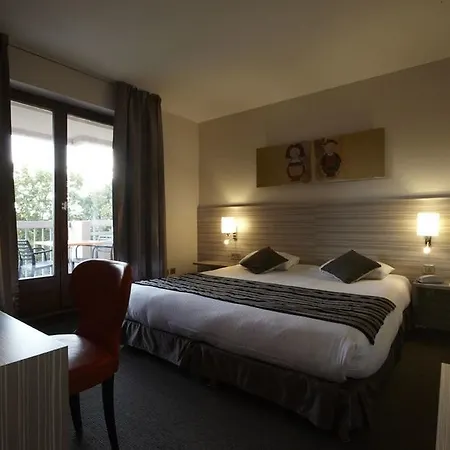 Kyriad Strasbourg מלון לינגולשהים