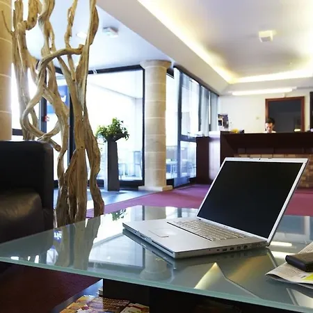 Kyriad Strasbourg Hotel 3*