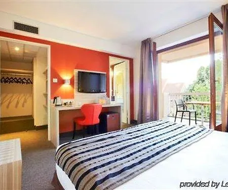 Kyriad Strasbourg 3*