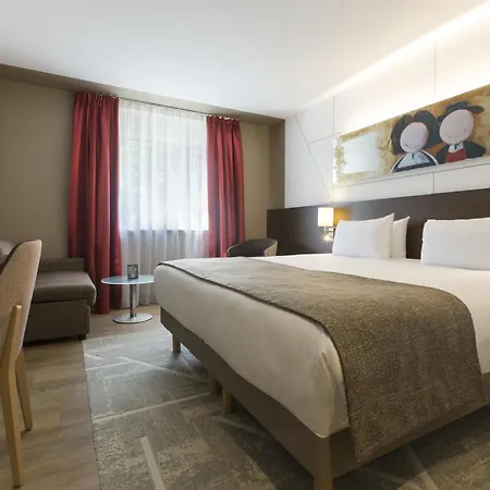 Kyriad Strasbourg 3* Lingolsheim
