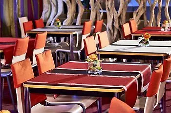 Kyriad Strasbourg 3*